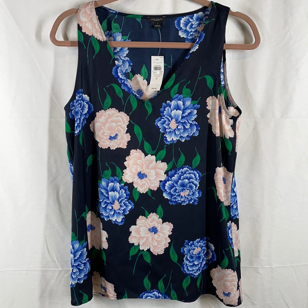 Ann Taylor floral tank